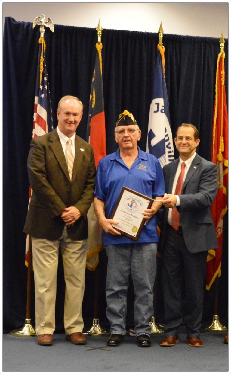 Amlin gray gerald weales essay 07 image